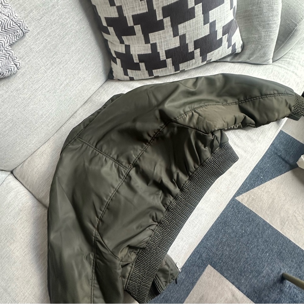 Zara Olive Green Bomber Jacket - Picture 8 of 8
